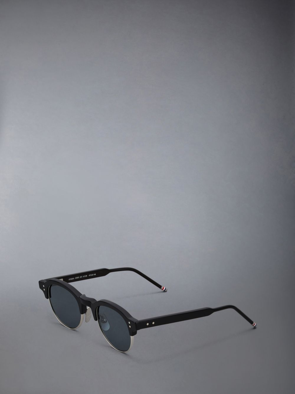 Thom Browne Acetate And Titanium Oval Men Sunglasses Black | WRM94Z88590