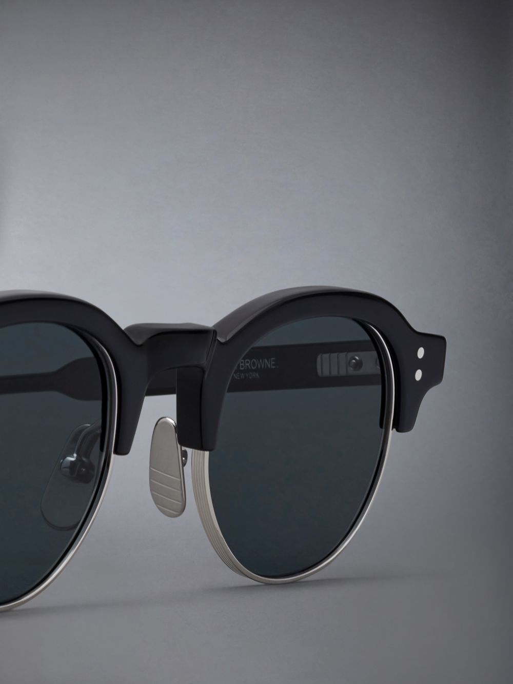 Thom Browne Acetate And Titanium Oval Men Sunglasses Black | WRM94Z88590