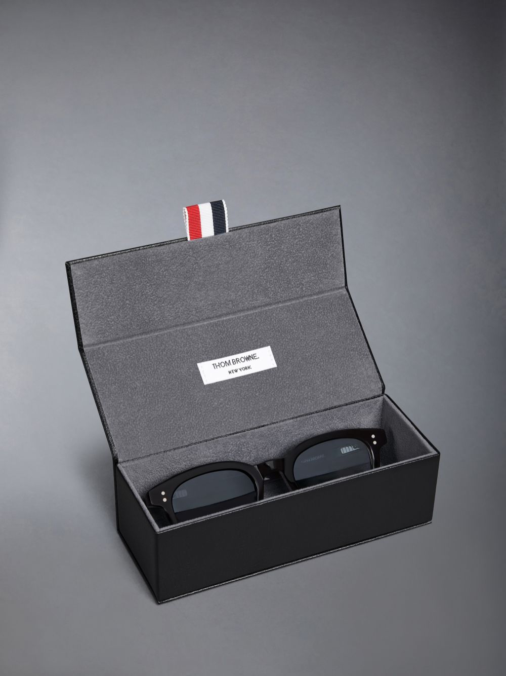 Thom Browne Acetate Rectangular Men Sunglasses Black | TRC08F98860