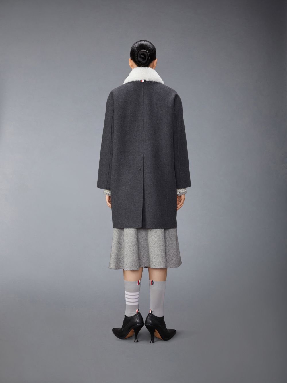 Thom Browne Bal Collar With Detachable Collar in Double Face Melton Solid Women Coats Grey | XGF13H06440