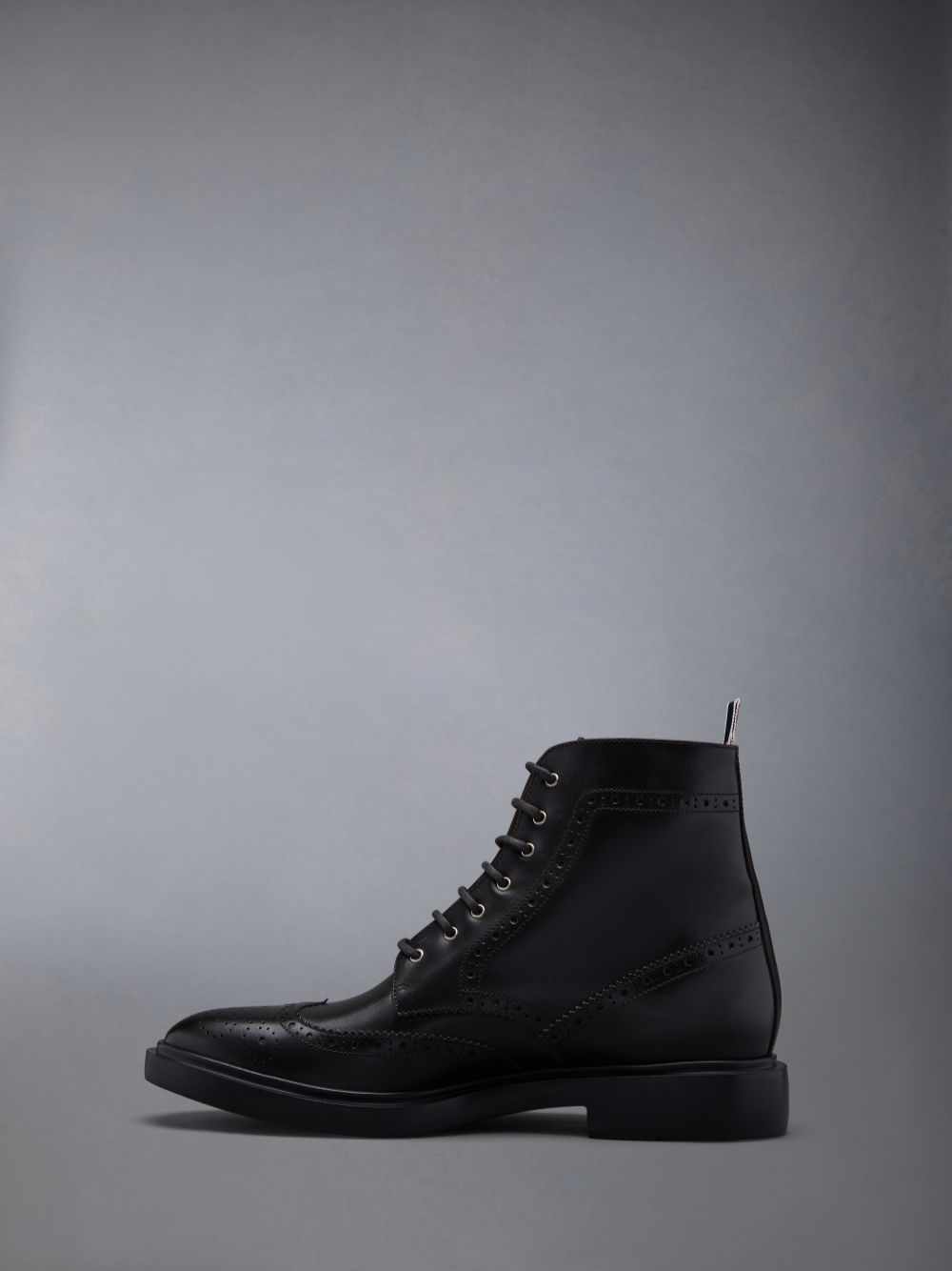 Thom Browne CLASSIC WINGTIP W/ LIGHTWEIGHT RUBBER SOLE IN BOX CALF Men Boots Brown | ADC08L42923