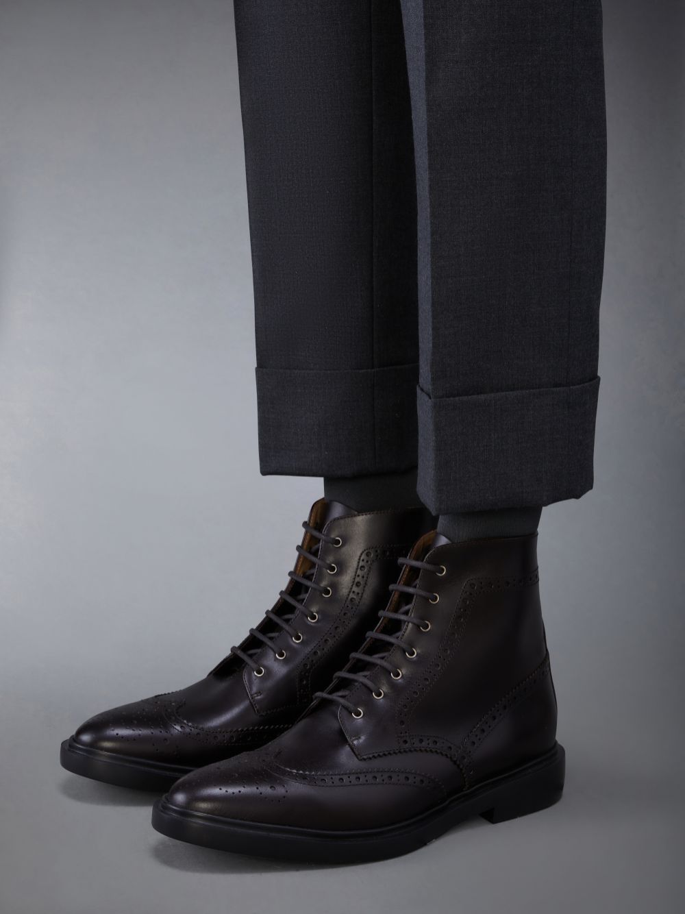 Thom Browne CLASSIC WINGTIP W/ LIGHTWEIGHT RUBBER SOLE IN BOX CALF Men Boots Brown | ADC08L42923