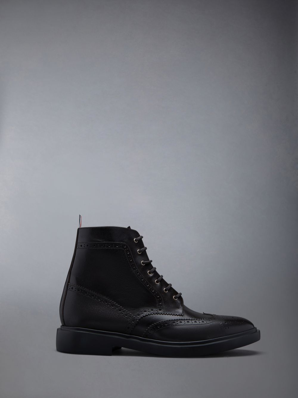 Thom Browne CLASSIC WINGTIP W/ LIGHTWEIGHT RUBBER SOLE IN BOX CALF Men Boots Brown | ADC08L42923