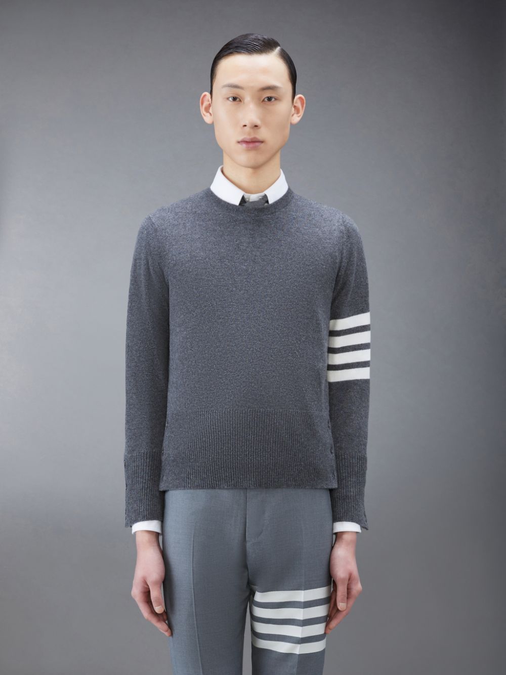 Thom Browne Cashmere 4-Bar Classic Men Pullover Grey | MBY33M68238