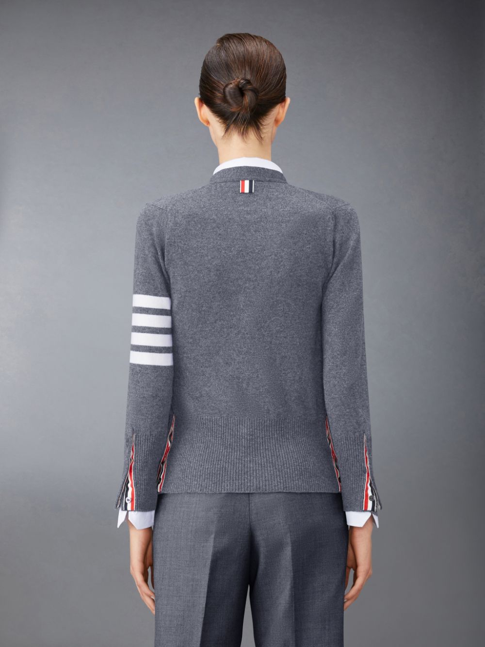 Thom Browne Cashmere 4-Bar Classic V-Neck Women Cardigan Grey | TWQ23Y62771