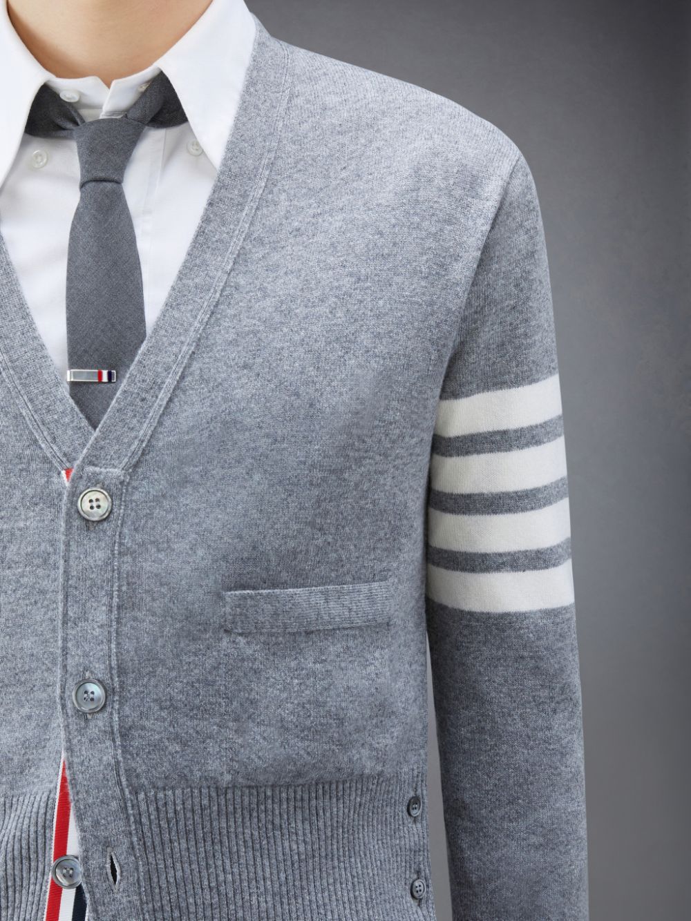 Thom Browne Cashmere 4-Bar Classic V-Neck Men Cardigan Grey | VOF57I34279