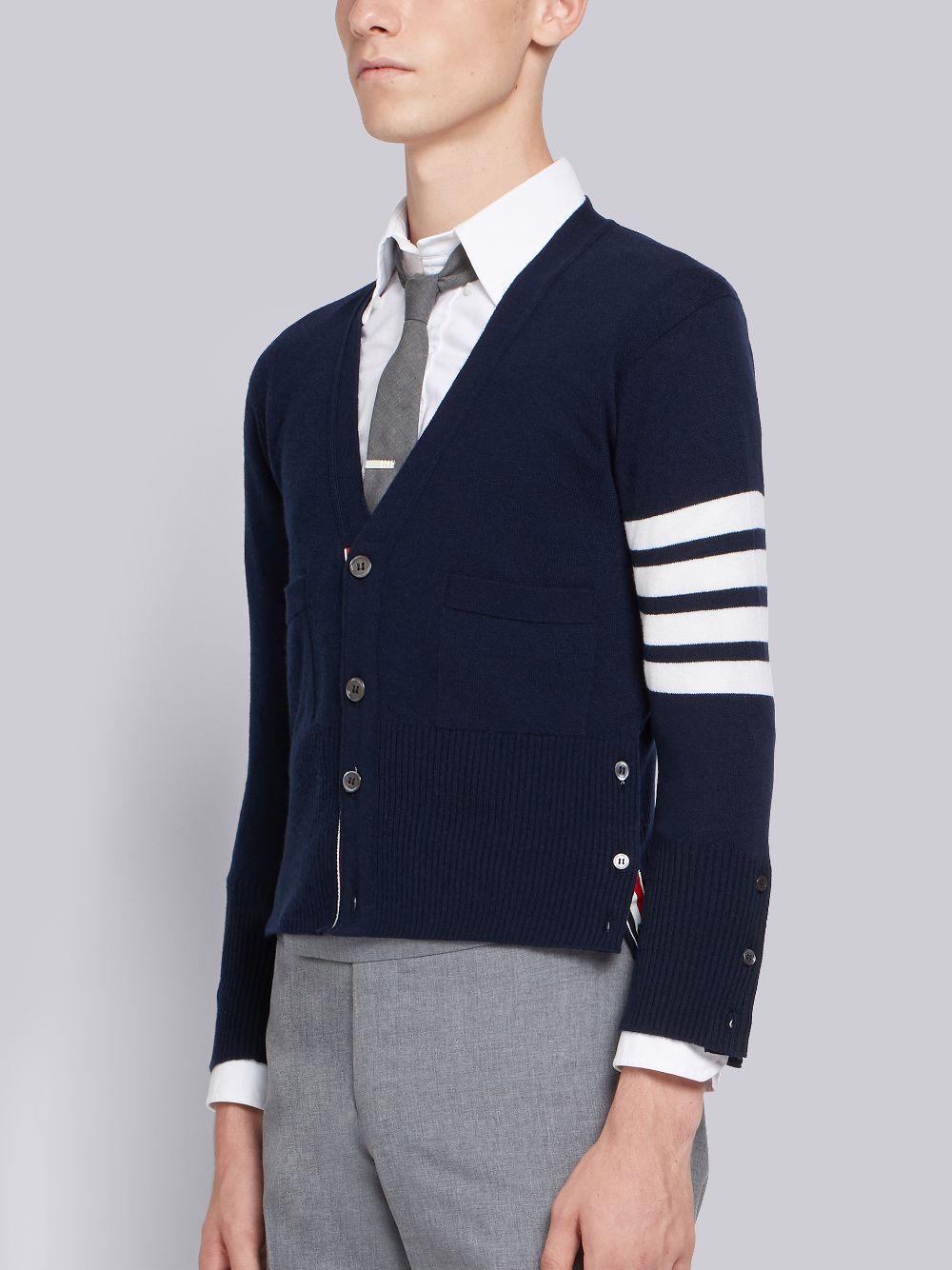 Thom Browne Cashmere 4-bar Short V-neck Men Cardigan Navy | CKD97H28829