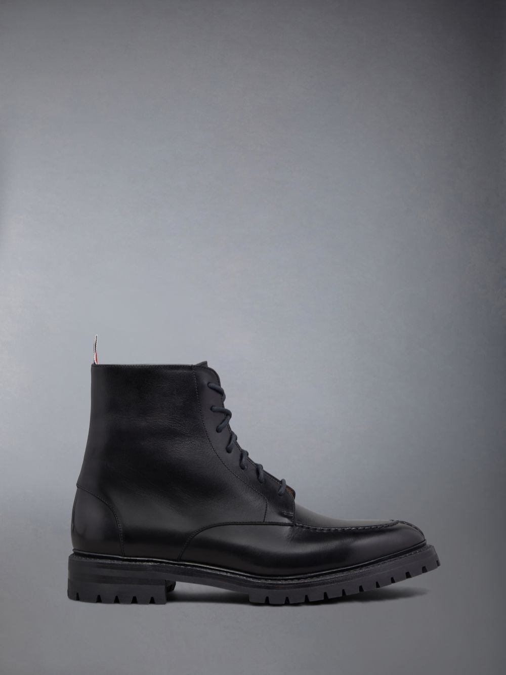 Thom Browne Classic Calf Commando Sole Apron Stitch Men Boots Black | SBH51F71829