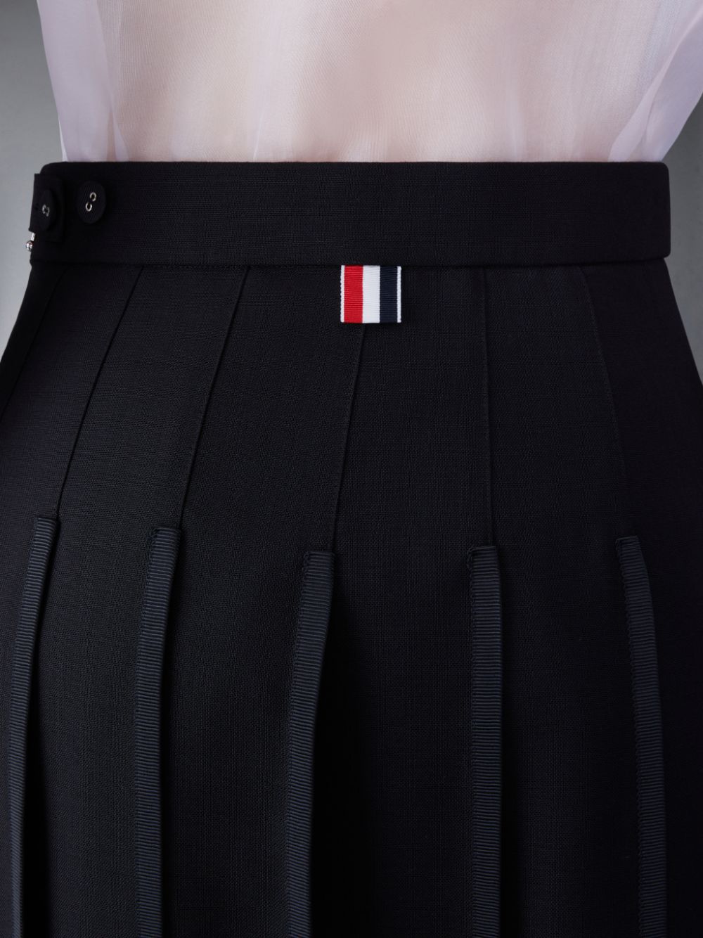 Thom Browne Classic Tipping Pleated Women Skirts Black | ZKF16W06857