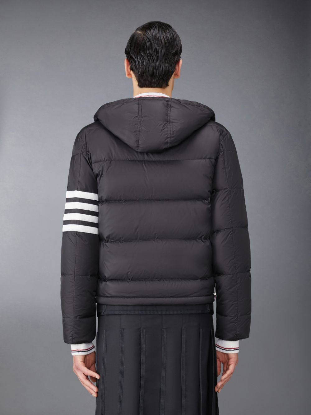 Thom Browne Downfilled Nylon 4-Bar Bomber Men Jackets Black | BUH76X38743