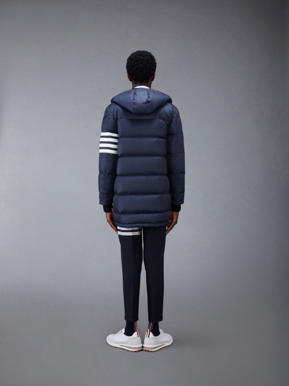 Thom Browne Downfilled Nylon 4-Bar Hooded Men Coats Blue | EAY38X56639