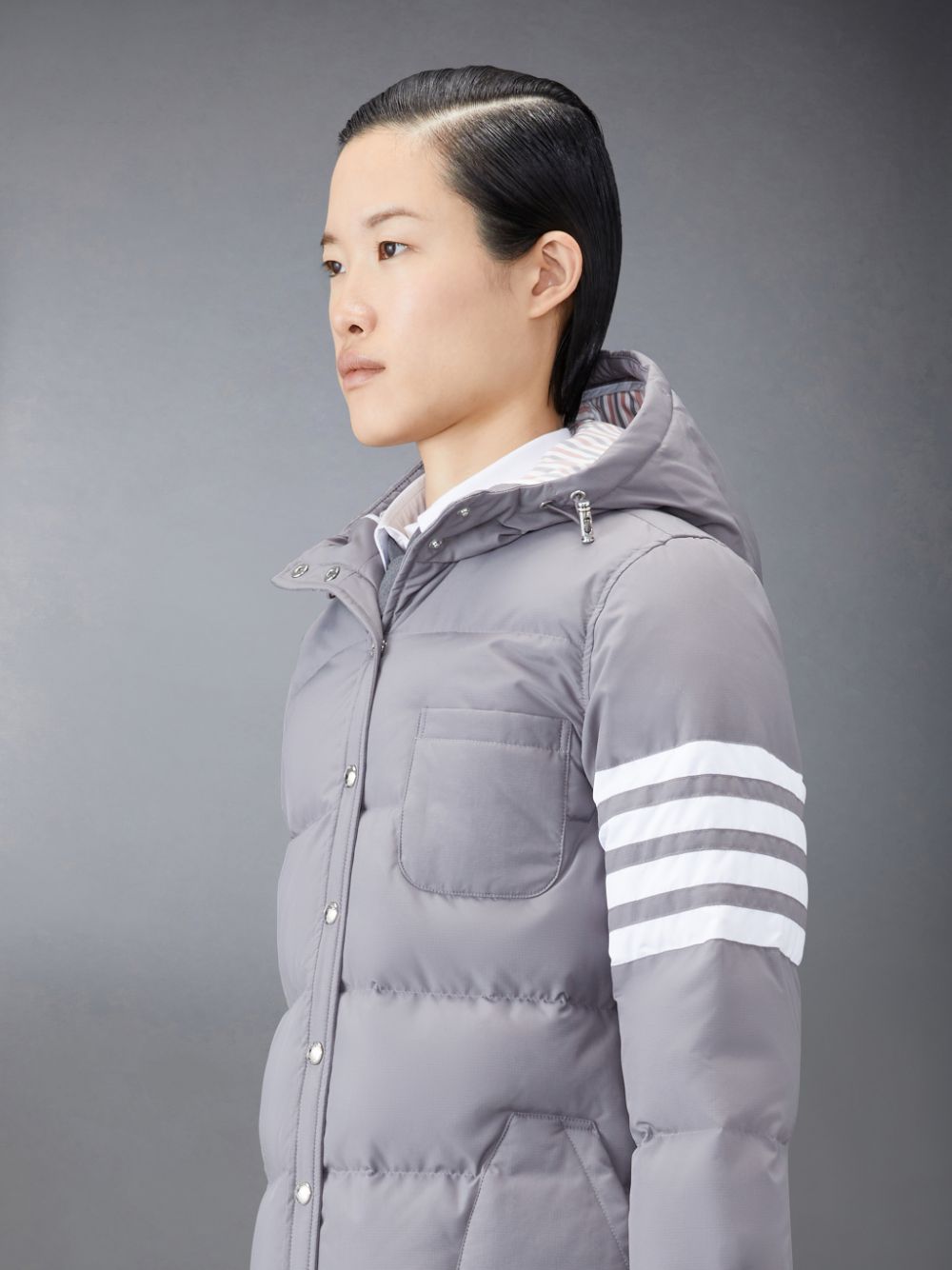 Thom Browne Downfilled Ripstop 4-Bar Hooded Shirtdress Women Coats Grey | PEL06U02767