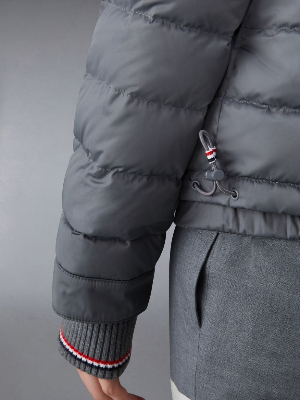 Thom Browne Downfilled Twill 4-Bar Ski Women Jackets Grey | HBM42J77469