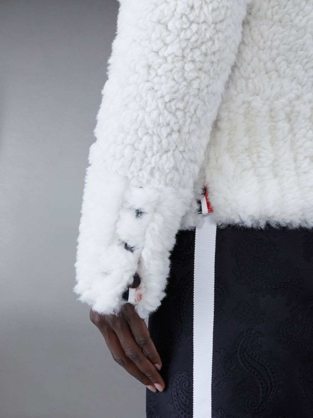 Thom Browne Dyed Shearling Women Cardigan White | RWO88X81286