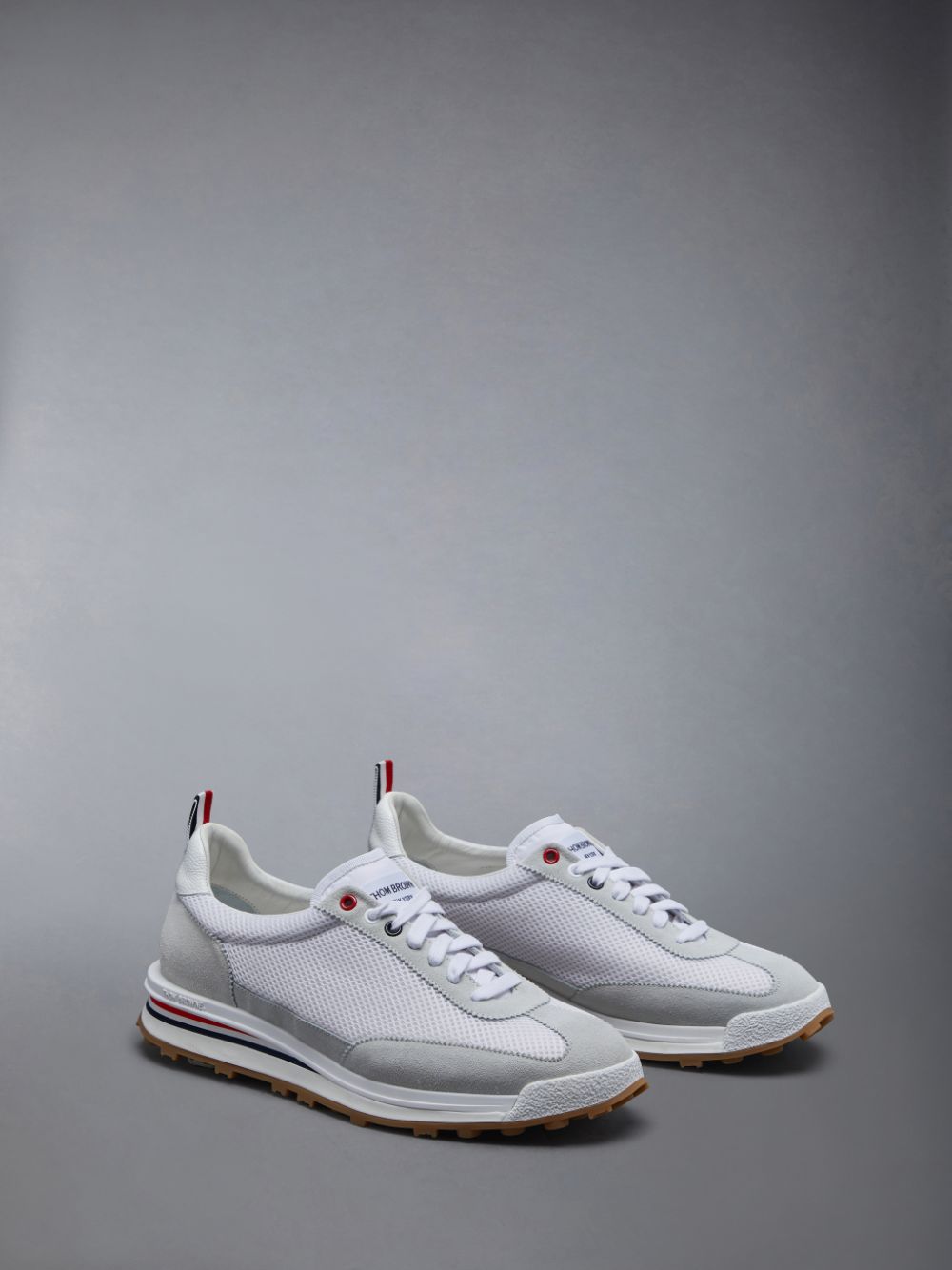 Thom Browne FINE SUEDE TECH RUNNER Men Sneakers White | VYB42L16804