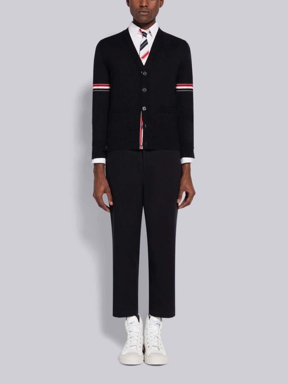 Thom Browne Fine Merino Stripe Relaxed V-Neck Men Cardigan Black | RUV83C93242