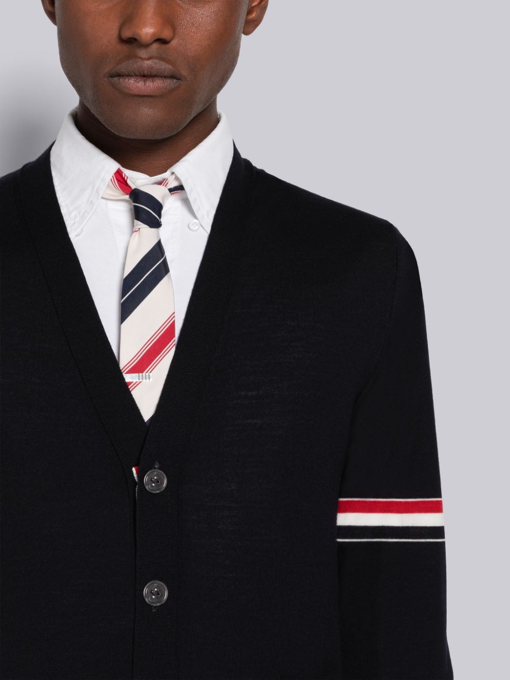 Thom Browne Fine Merino Stripe Relaxed V-Neck Men Cardigan Black | RUV83C93242