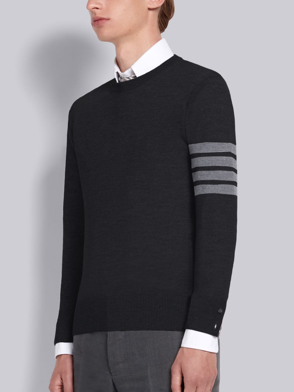 Thom Browne Fine Merino Wool 4-Bar Classic Crewneck Men Pullover Black | IHR55J54868