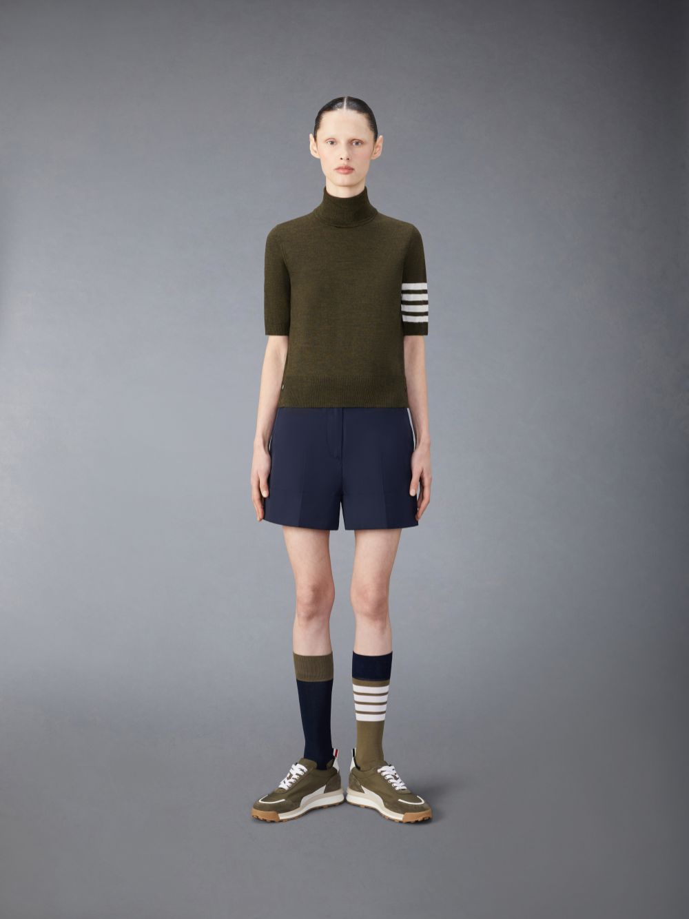 Thom Browne Fine Merino Wool 4-Bar Relaxed Fit Turtleneck Women T Shirts Green | HPT88Q65054