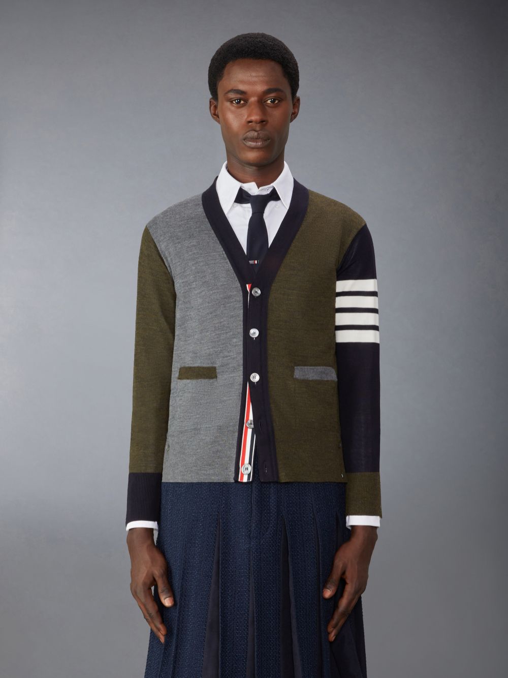 Thom Browne Funmix Fine Merino Wool 4-Bar Men Cardigan Blue | AIN48O57897