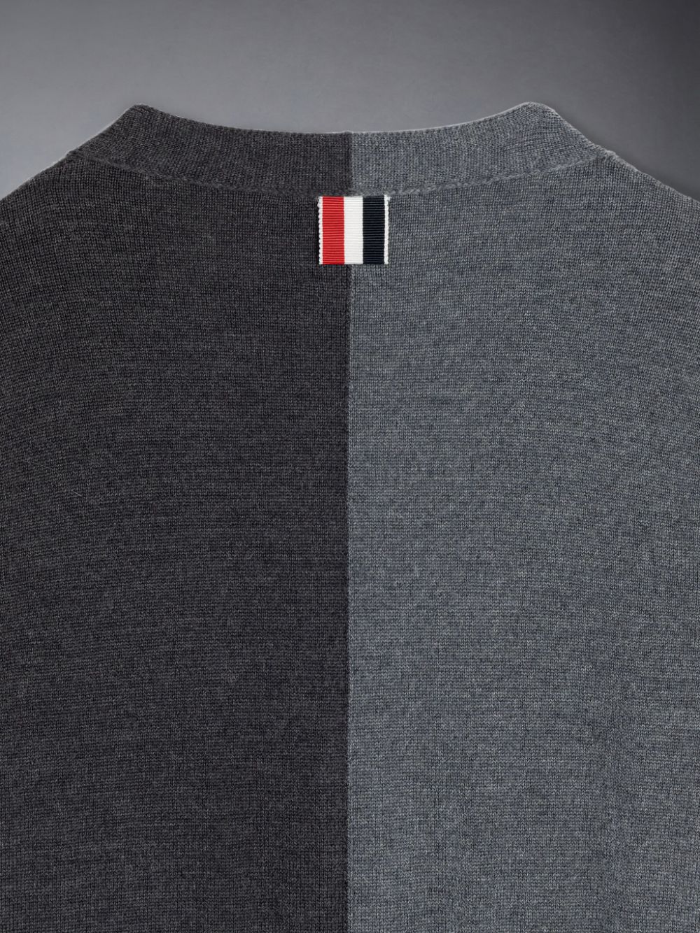 Thom Browne Funmix Wool 4-Bar V-neck Boys's Cardigan Grey | AQT71R93420