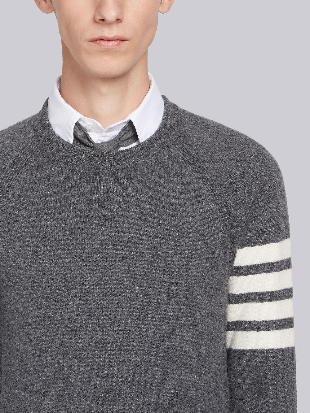 Thom Browne Medium French Terry Cashmere 4-Bar Crewneck Men Pullover Grey | HYG86O64635