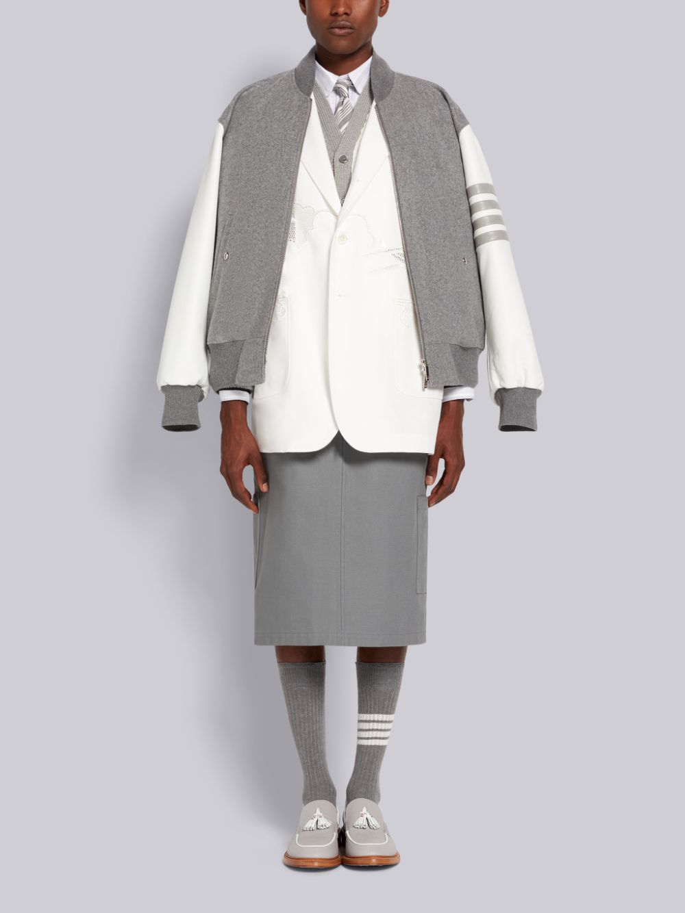 Thom Browne Medium Melton Wool 4-Bar Oversized Blouson Men Jackets Grey | PND82X05153