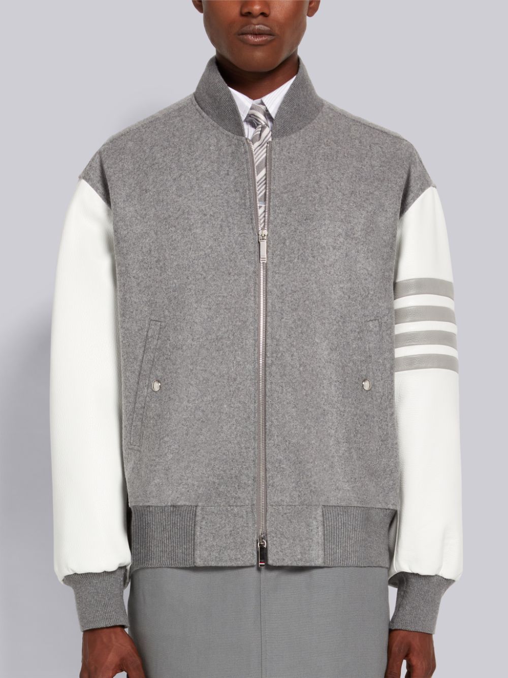 Thom Browne Medium Melton Wool 4-Bar Oversized Blouson Men Jackets Grey | PND82X05153