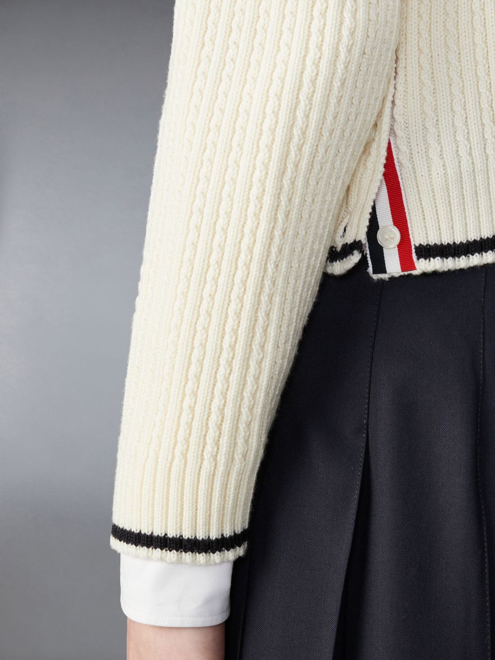 Thom Browne Merino Wool 4-Bar Cropped Cable Women Pullover White | KFA16A18942