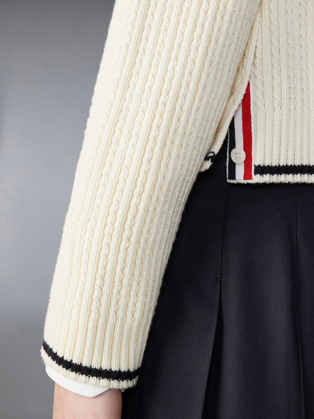 Thom Browne Merino Wool 4-Bar Cropped Women Cardigan White | VMU04O22024