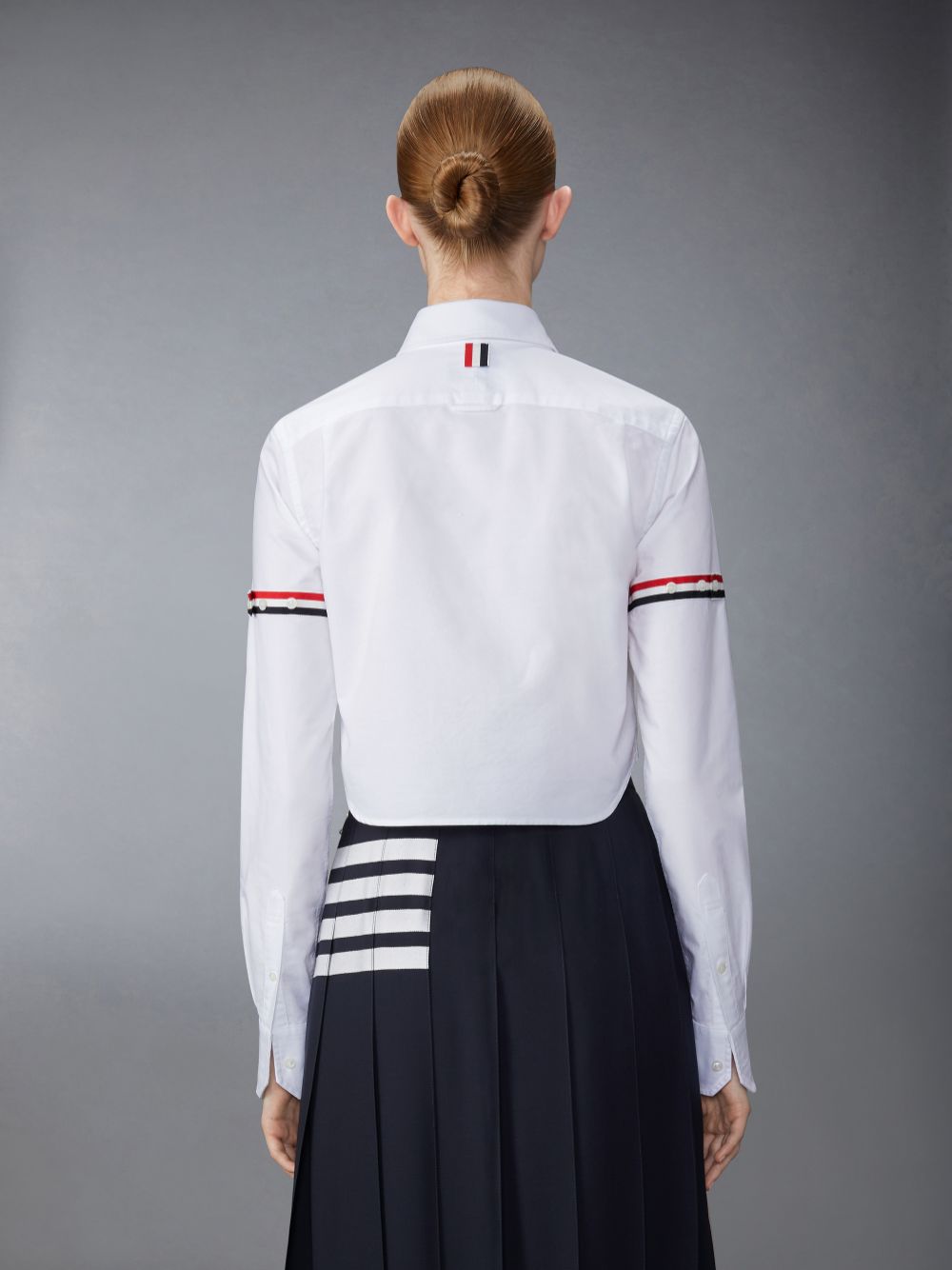 Thom Browne Oxford Armband Round Collar Cropped Women Shirts White | FLN83D87397