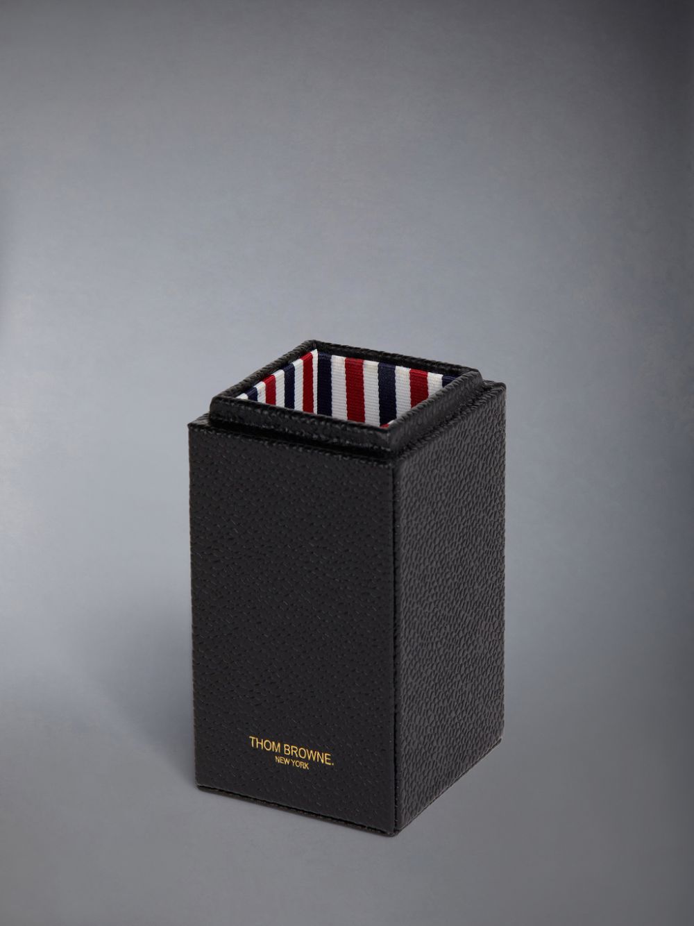 Thom Browne PEBBLE GRAIN PERFUME TRAVEL CASE Men Perfume Black | TBQ40M44219