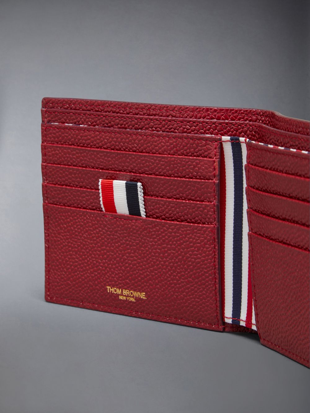 Thom Browne Pebble Grain Bifold Men Wallets Red | RRX90I66584