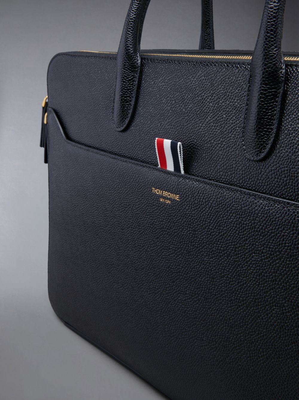 Thom Browne Pebble Grain Double Compartment Men Business Bags Black | ASB39M80321