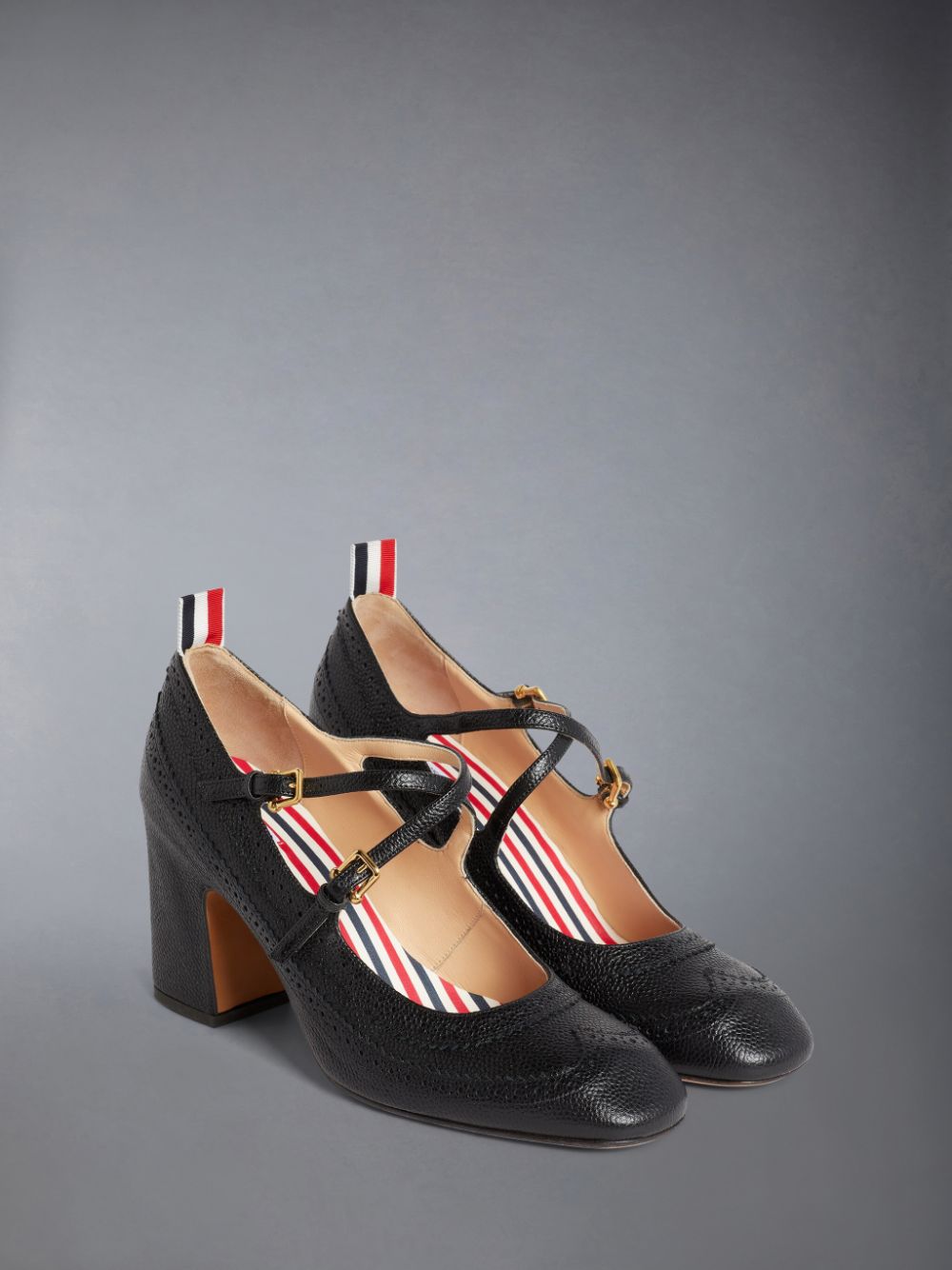 Thom Browne Pebble Grain Leather Brogued 75mm Block Heel Criss Cross Women Mary Jane Shoes Black | MIH09A39094