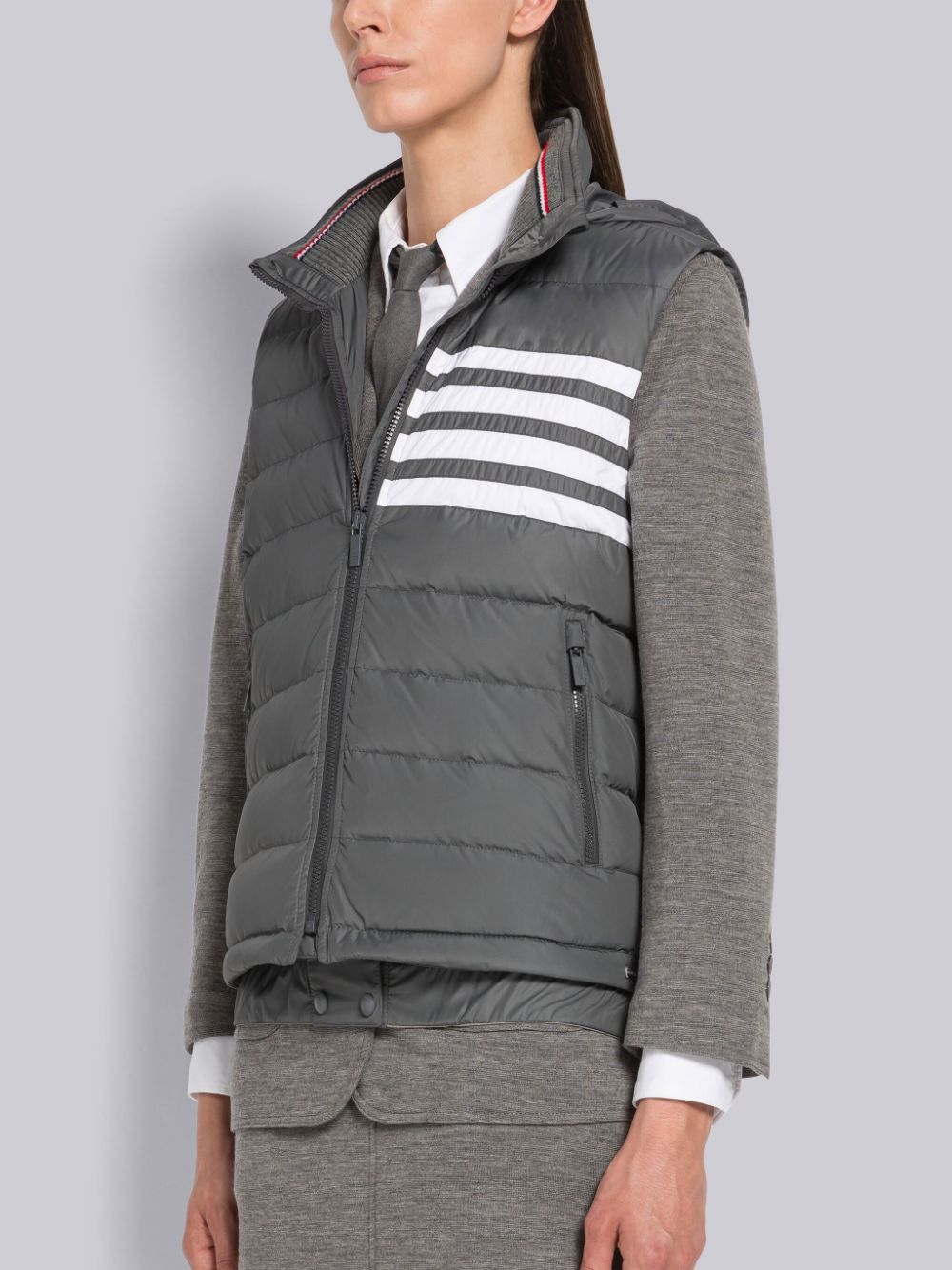 Thom Browne Poly Twill 4-Bar Funnel Neck Down Women Vest Grey | HXT62E25900