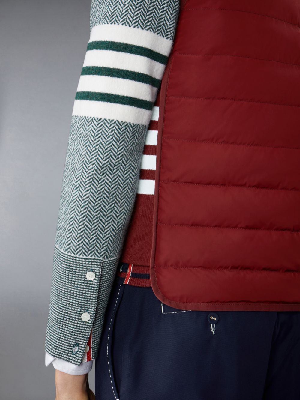 Thom Browne Poly Twill Down Fill 4-Bar Funnel Neck Knit Panel Men Vest Red | FAQ46D29250