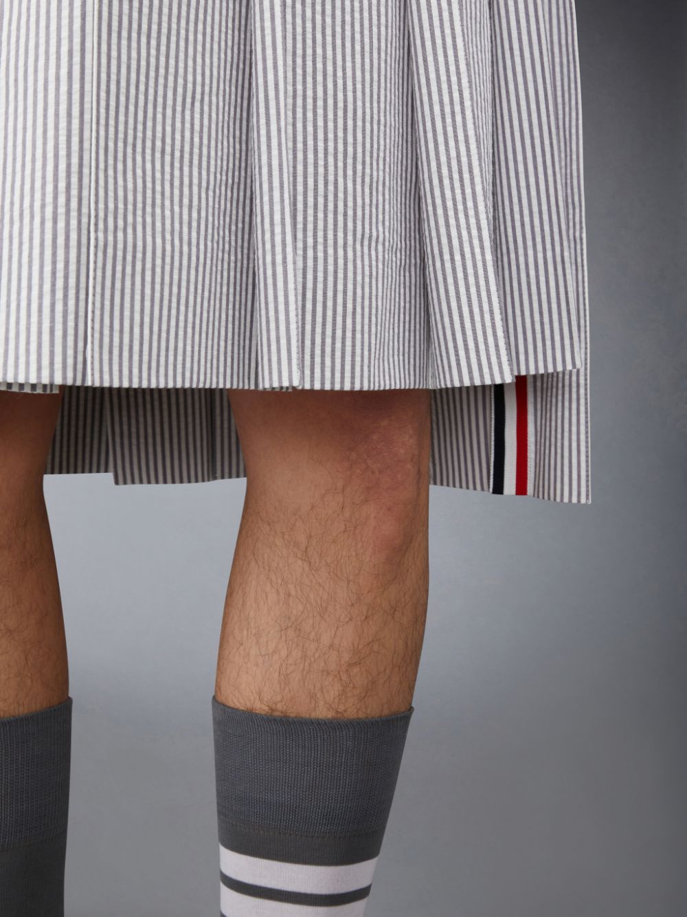 Thom Browne Seersucker Classic Pleated Men Skirts Grey | TRC12L77024