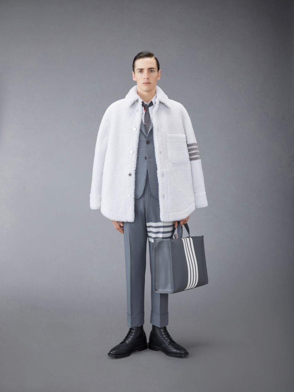 Thom Browne Shearling 4-Bar Oversized Shirt Men Jackets White | NTY13E14366