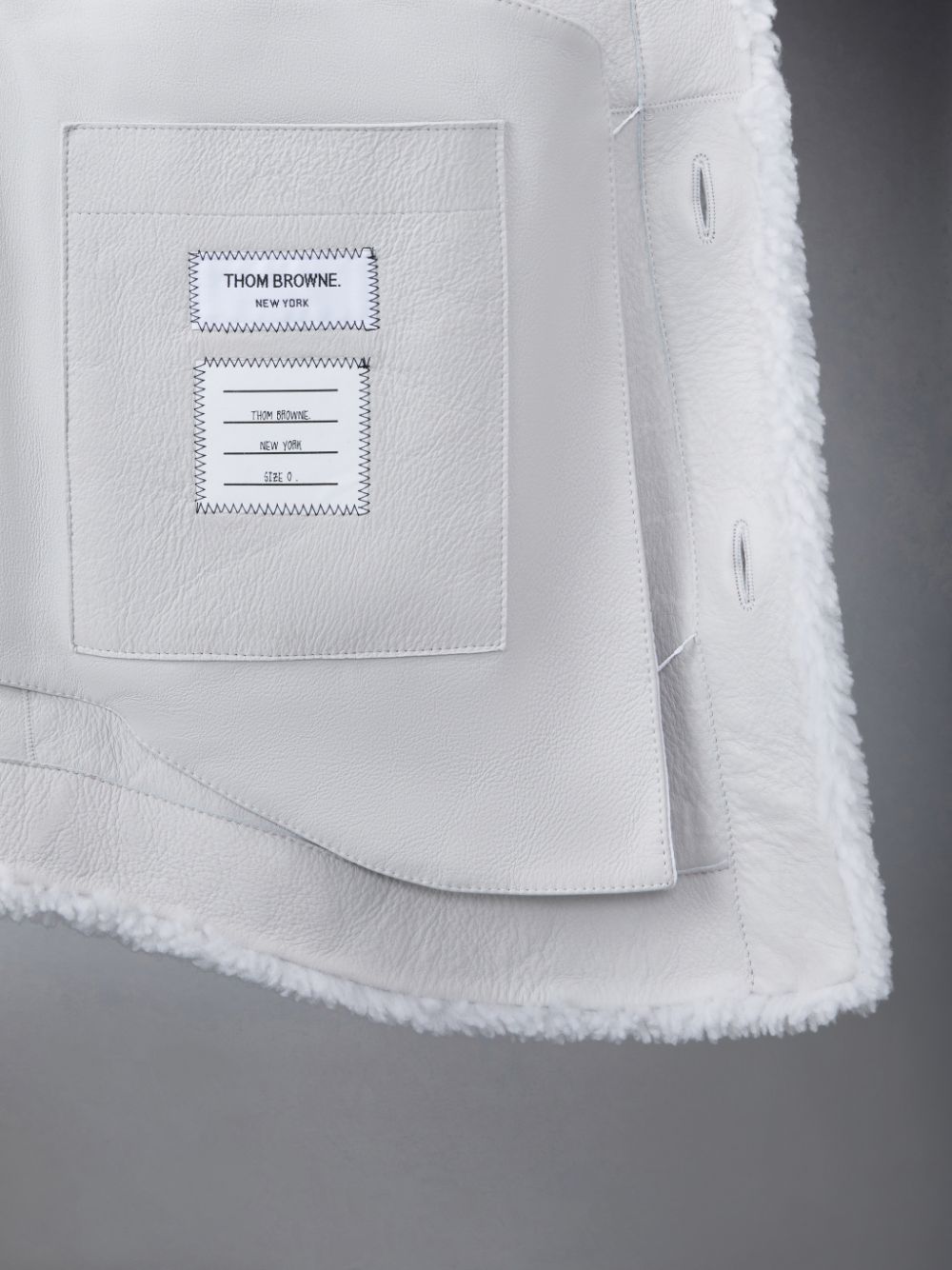 Thom Browne Shearling 4-Bar Oversized Shirt Men Jackets White | NTY13E14366