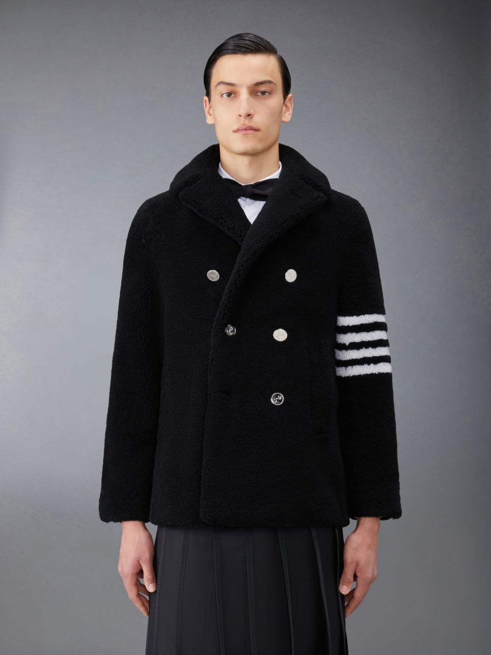 Thom Browne Shearling 4-Bar Peacoat Men Coats Black | RZL72N24475