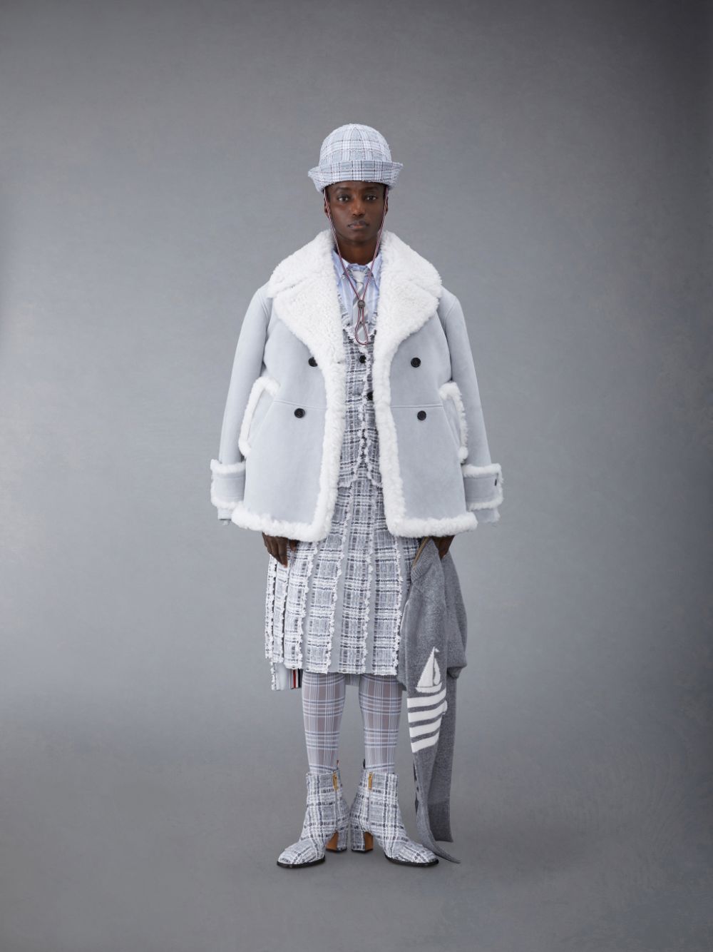 Thom Browne Shearling Pea Women Coats Grey | JJA40K47397