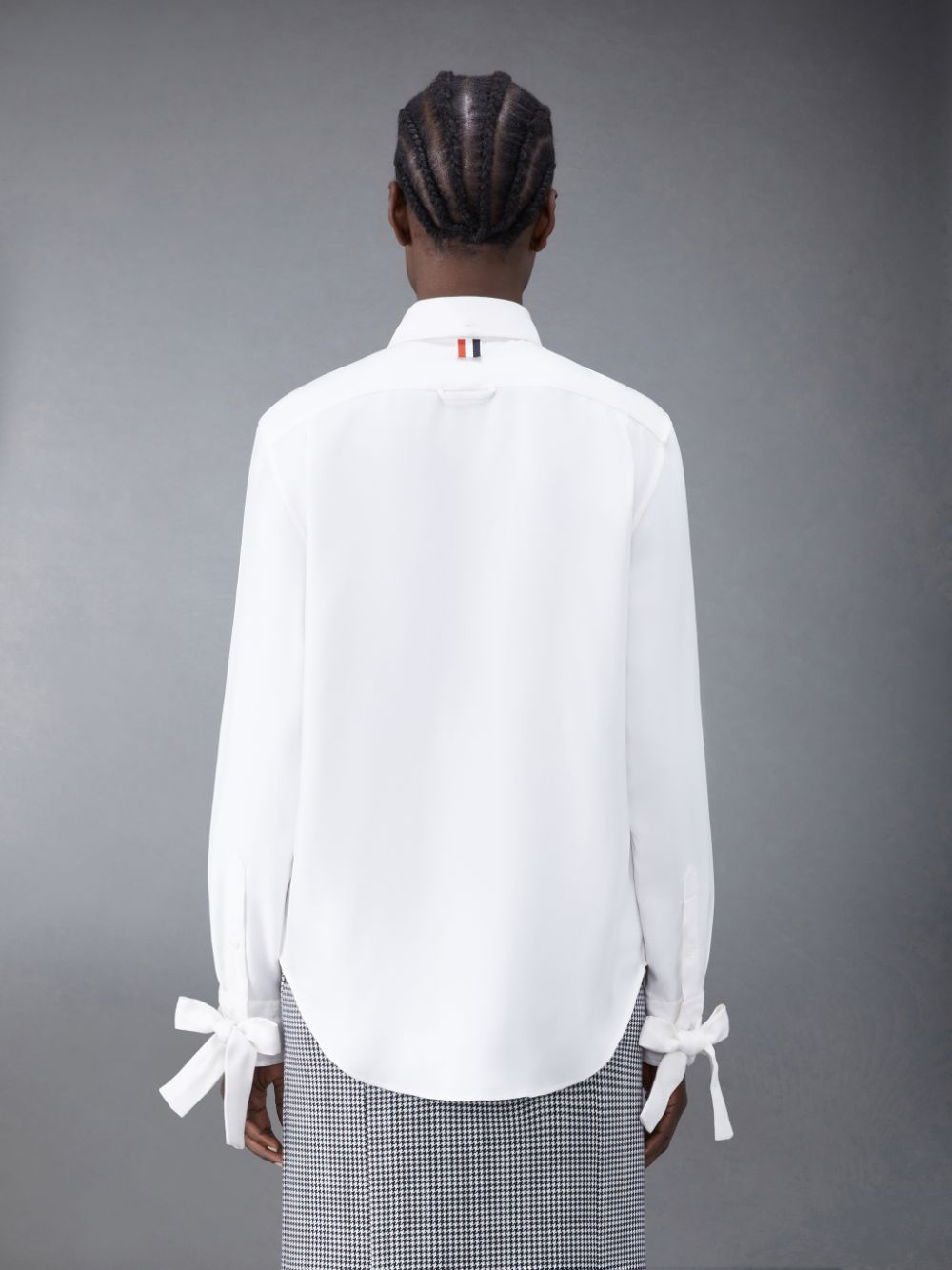 Thom Browne Silk Twill Scarf Cuff Easy Fit Women Shirts White | WZG77D13000