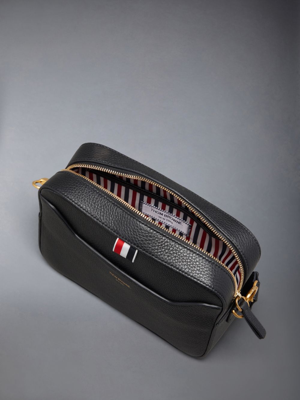 Thom Browne Soft Pebble Grain 4-Bar Small Camera Women Tool Bags Black | GHV50J94516