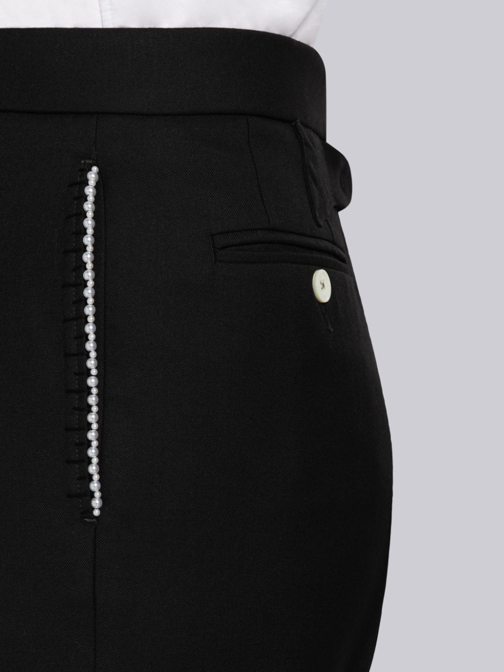 Thom Browne Super 120s Wool Twill Classic Backstrap With Pearls Women Pants Black | KAJ99L52891