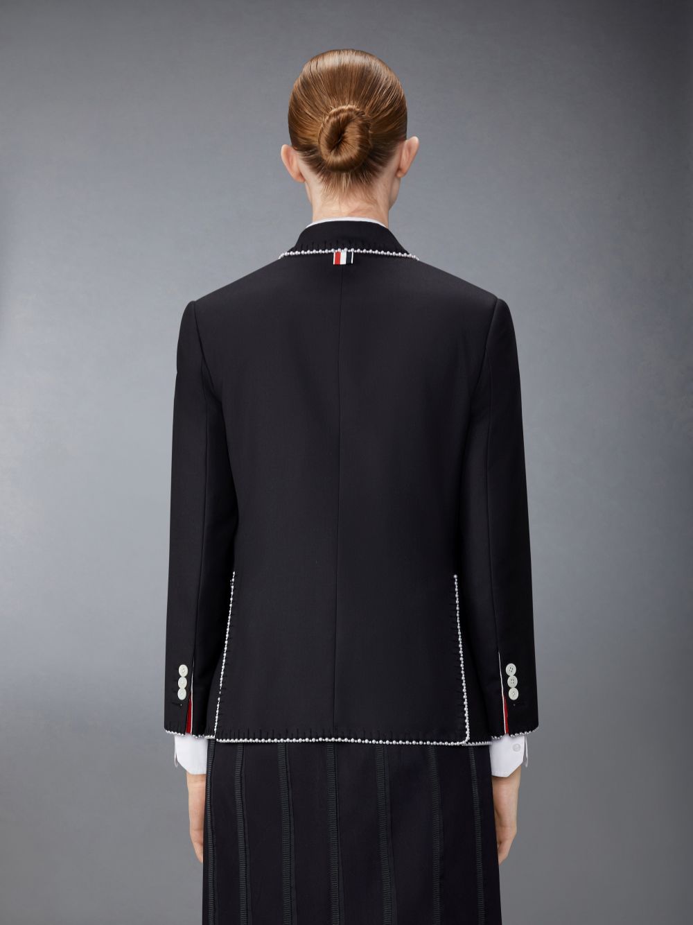 Thom Browne Super 120s Wool Twill Classic Sport With Pearls Women Coats Black | LSA45K73268