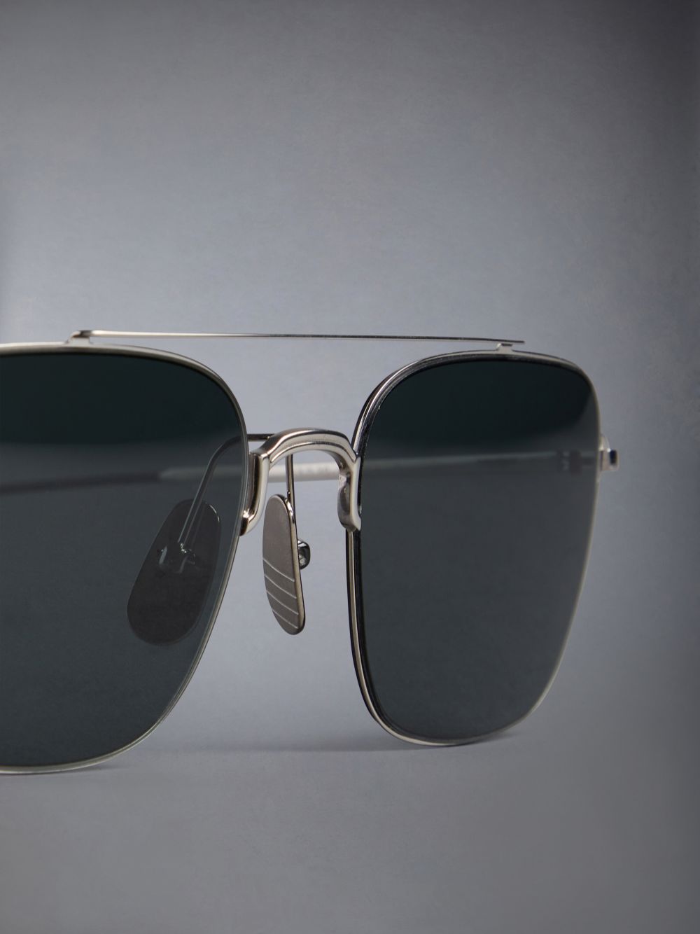 Thom Browne Titanium Aviator Men Sunglasses Silver | PGE65P63762