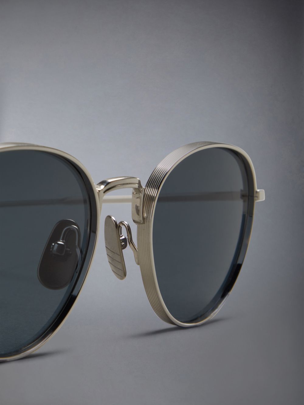 Thom Browne Titanium Round Women Sunglasses Silver | ZNB87I62573