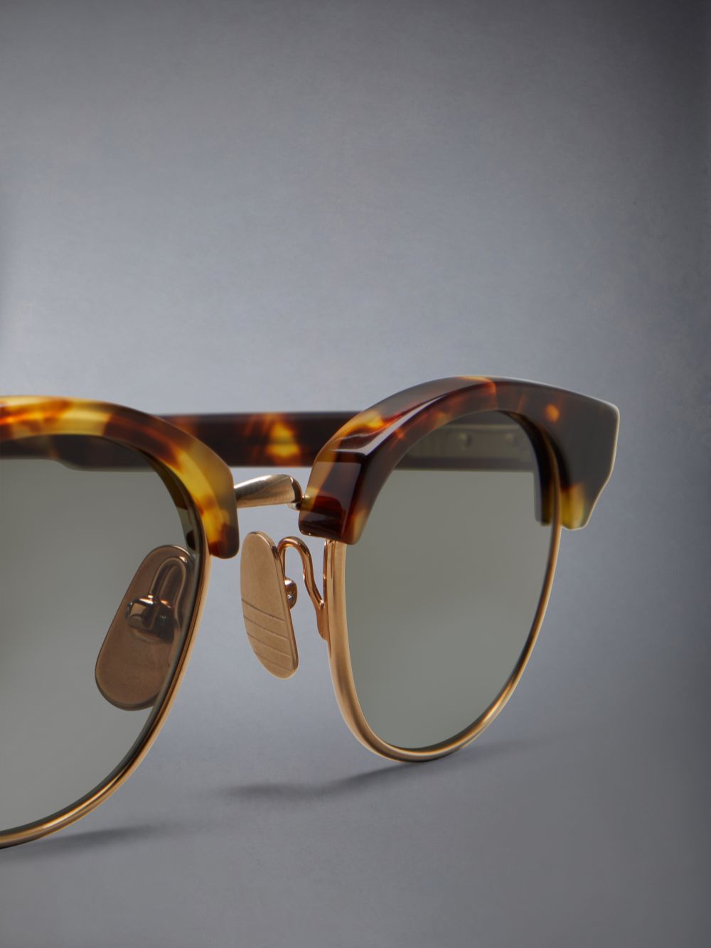 Thom Browne Tortoise Acetate And Titanium Oval Men Sunglasses Brown | GLU08M19263