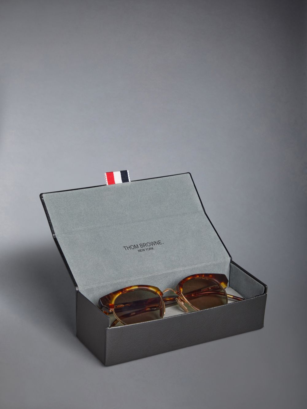 Thom Browne Tortoise Acetate And Titanium Oval Men Sunglasses Brown | GLU08M19263